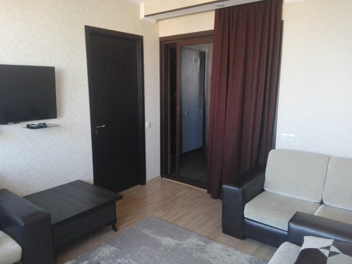 Ferienwohnung Var-Ketili Tbilisi Exterior foto